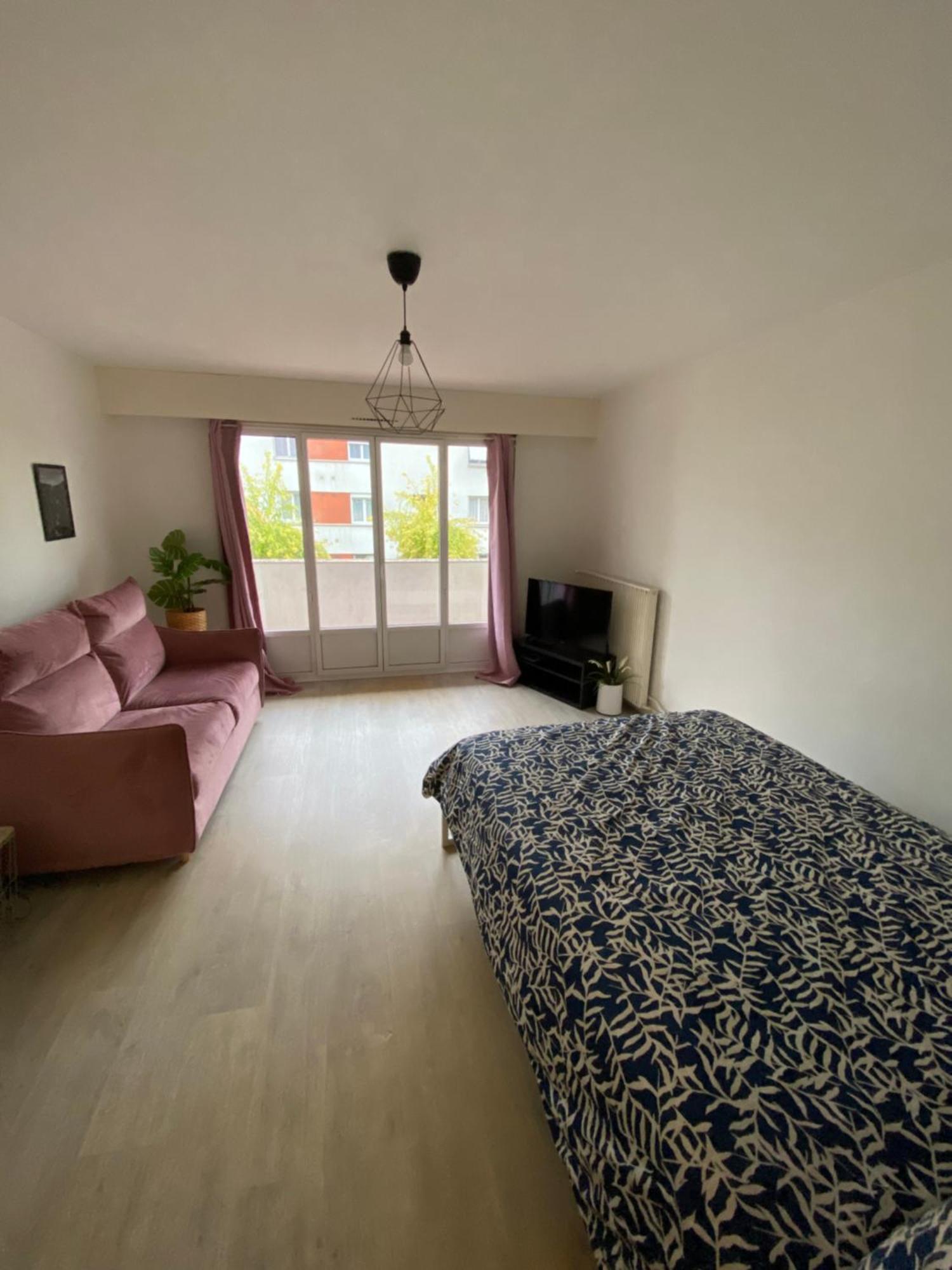 Grand Studio Avec Balcon -4 Personnes-Disneyland- Paris A 10 Minutes Thorigny-sur-Marne Esterno foto